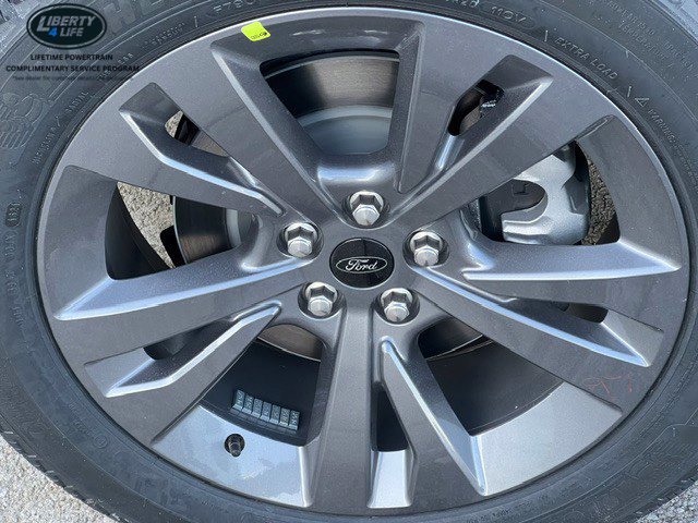 New 2026 Ford Explorer Active w/ Active Comfort Package AWD/4WD image 10