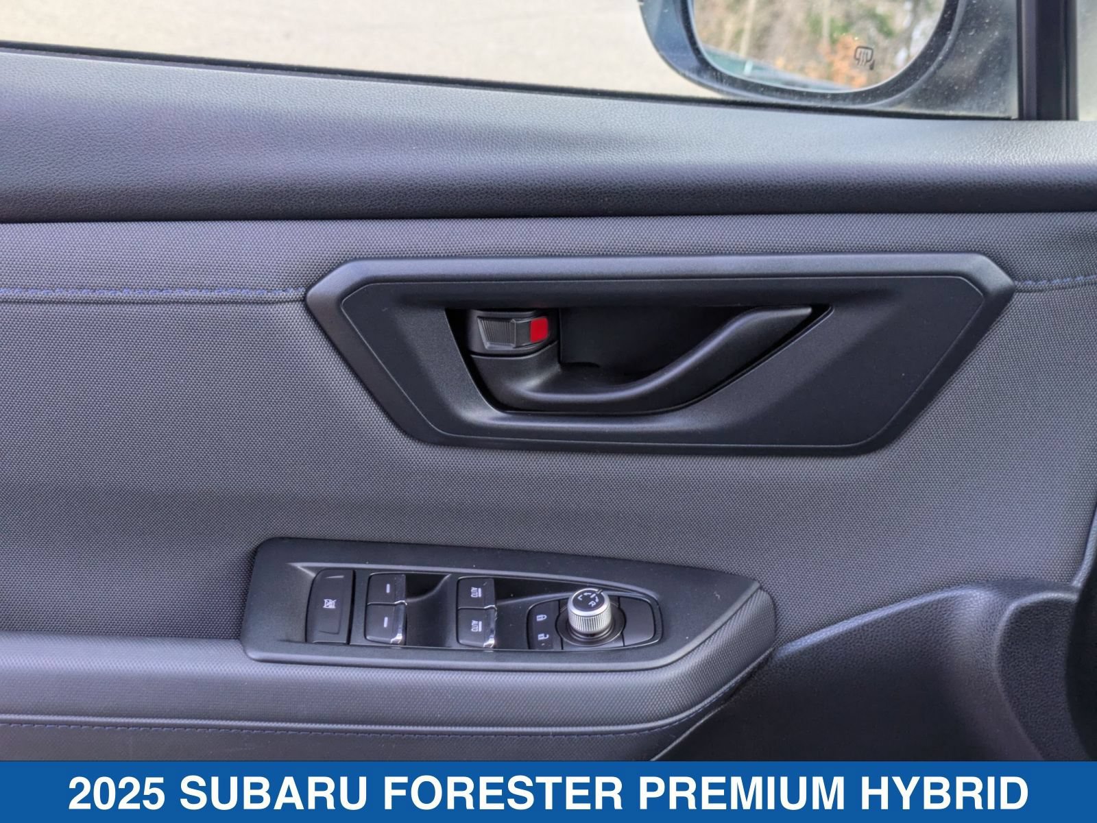 Certified 2025 Subaru Forester Premium AWD/4WD image 13