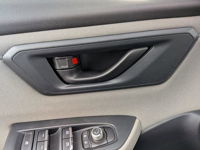 Certified 2025 Subaru Forester Premium AWD/4WD image 11