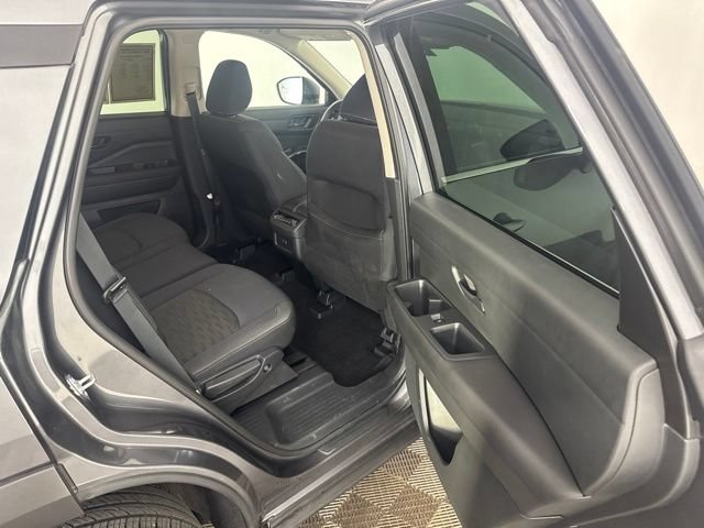Certified 2025 Nissan Pathfinder SV w/ Cargo Package AWD/4WD image 32