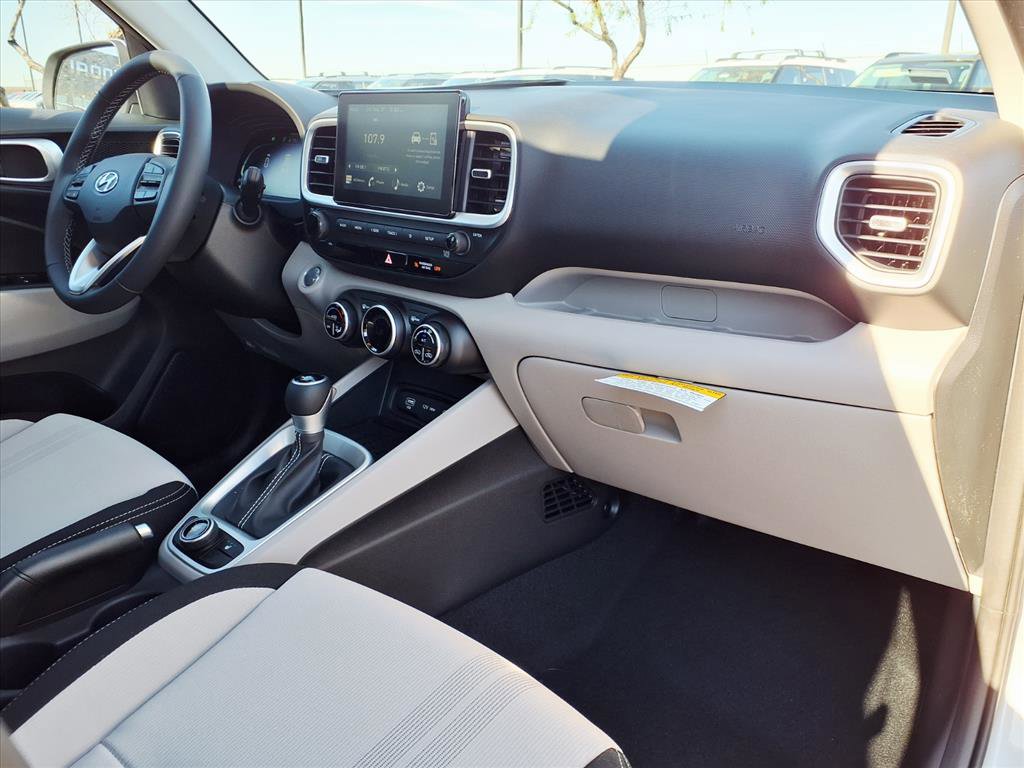 New 2026 Hyundai Venue SEL image 6