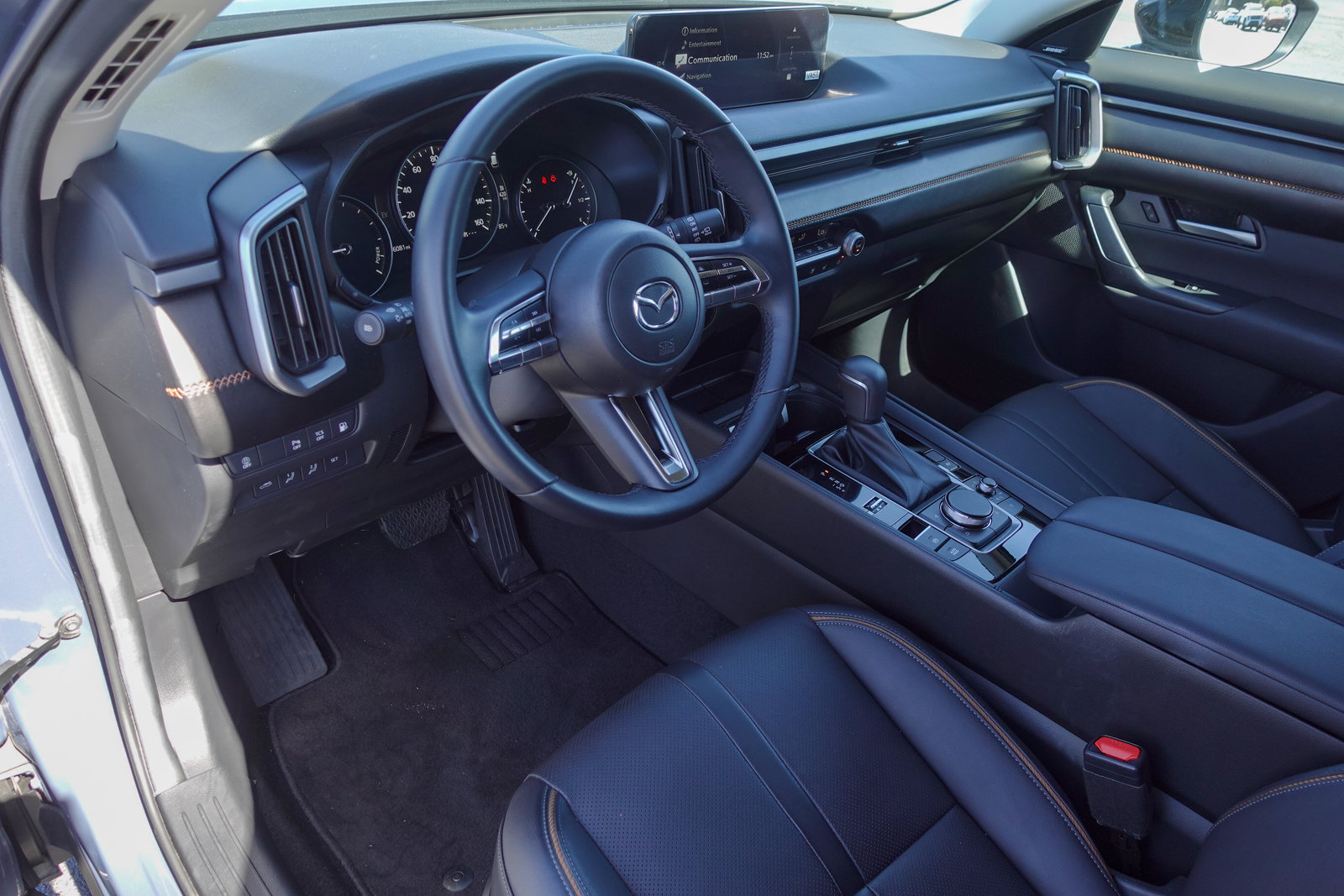 Certified 2026 MAZDA CX-50 AWD 2.5 Hybrid w/ Weather Package image 11