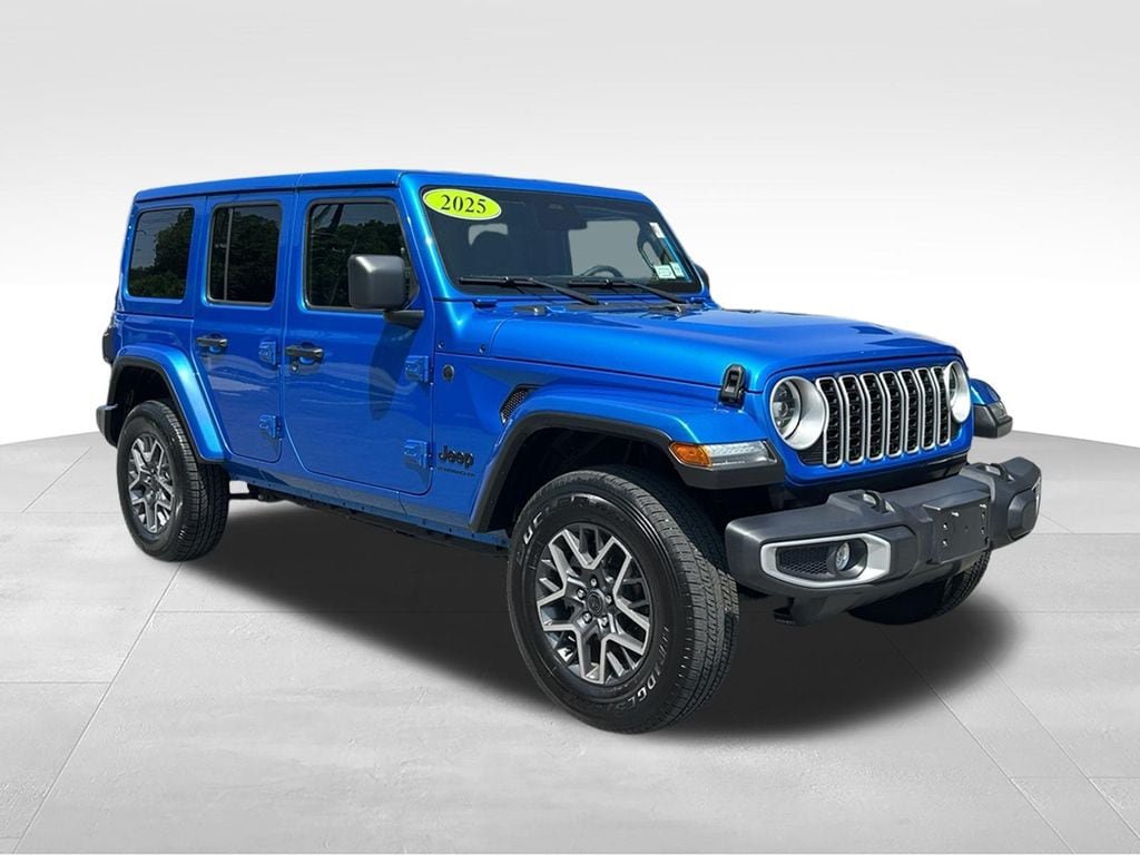 Used 2025 Jeep Wrangler Unlimited Sahara AWD/4WD image 1