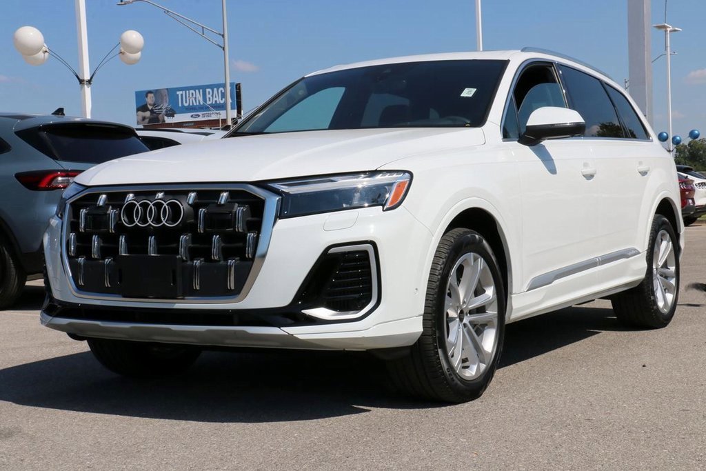 Used 2025 Audi Q7 3.0T Premium Plus