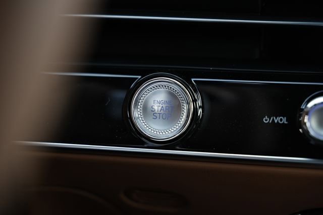 New 2026 Genesis GV70 2.5T Advanced AWD/4WD image 37