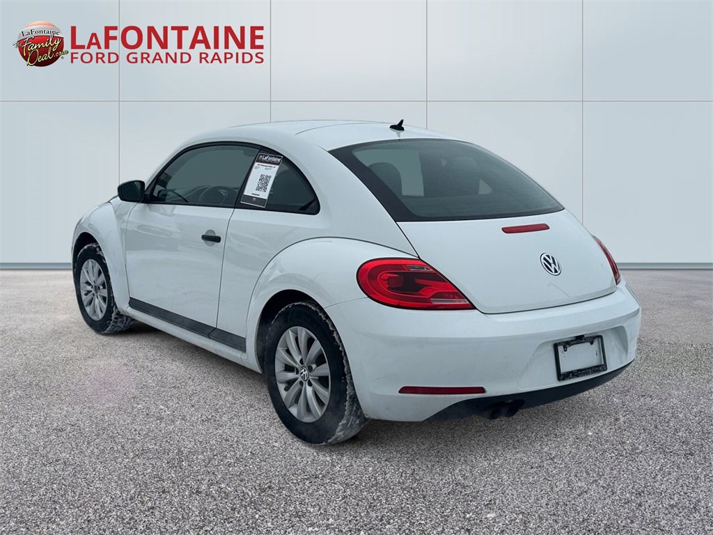 Used 2015 Volkswagen Beetle 1.8T image 5