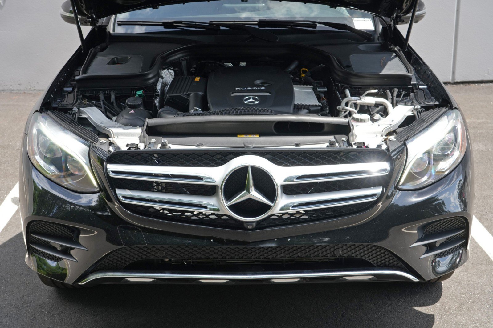 Used 2018 Mercedes-Benz GLC 350e 4MATIC image 7