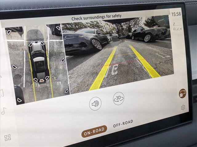 New 2025 Land Rover Defender 110 X-Dynamic SE image 10