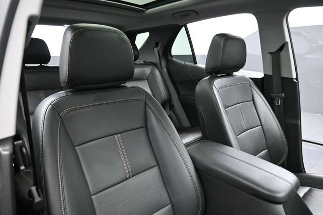 Used 2023 Chevrolet Equinox Premier FWD image 32