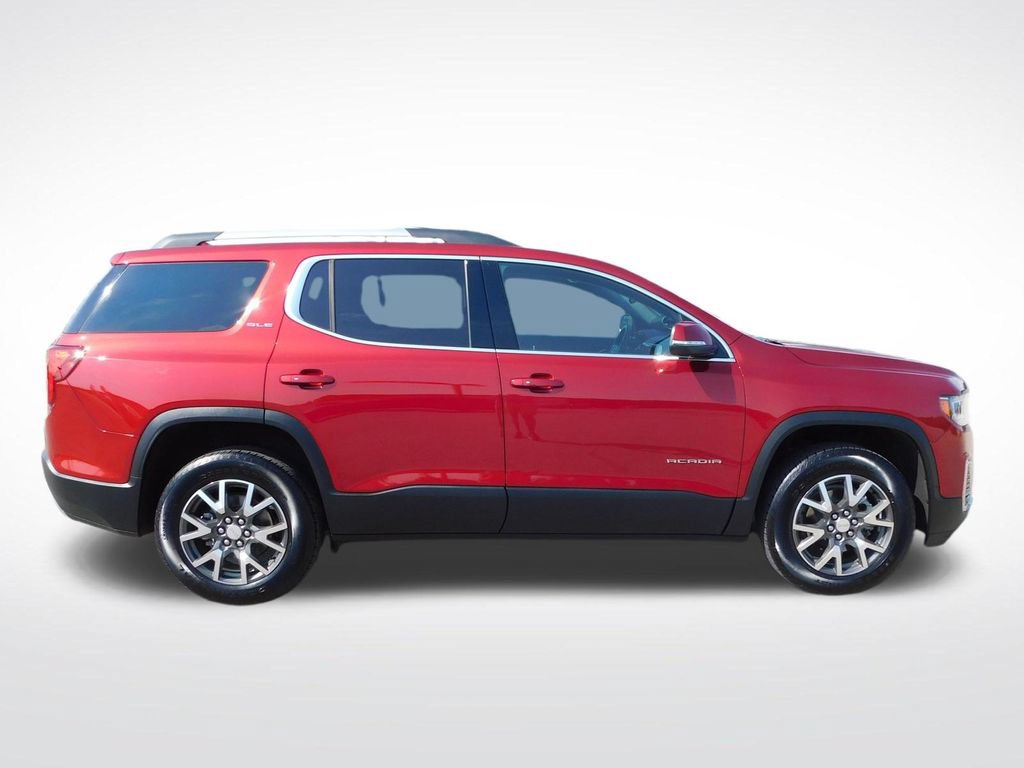 Used 2023 GMC Acadia SLE w/ Driver Convenience Package FWD image 2