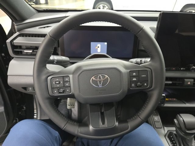 New 2026 Toyota RAV4 XSE AWD/4WD image 32