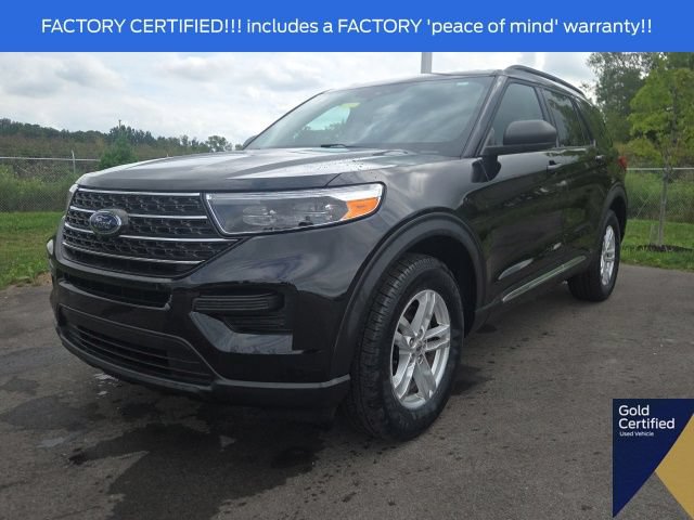 Used 2024 Ford Explorer XLT AWD/4WD image 2