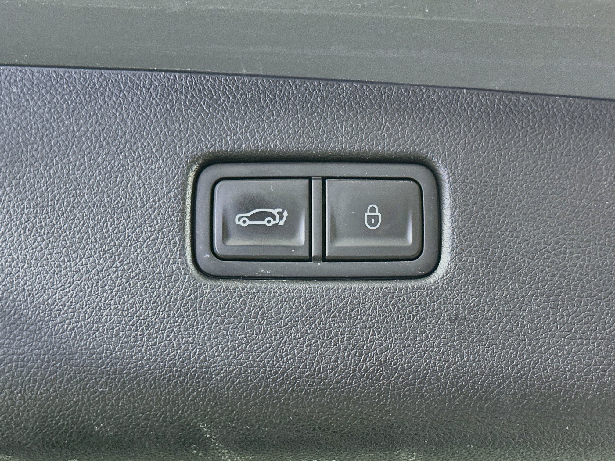 Used 2025 Genesis GV70 2.5T AWD/4WD image 29