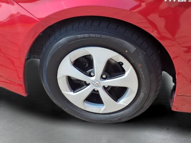 Used 2014 Toyota Prius Two FWD image 17
