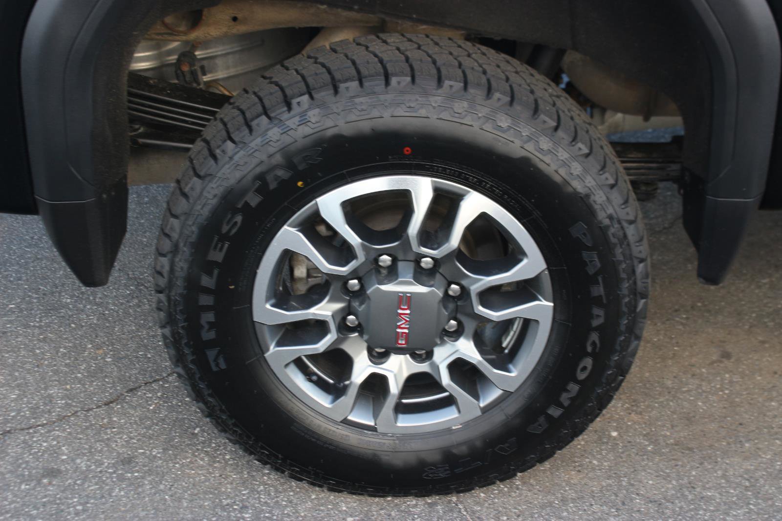 Used 2023 GMC Sierra 2500 SLE w/ SLE Value Package; AWD/4WD image 42