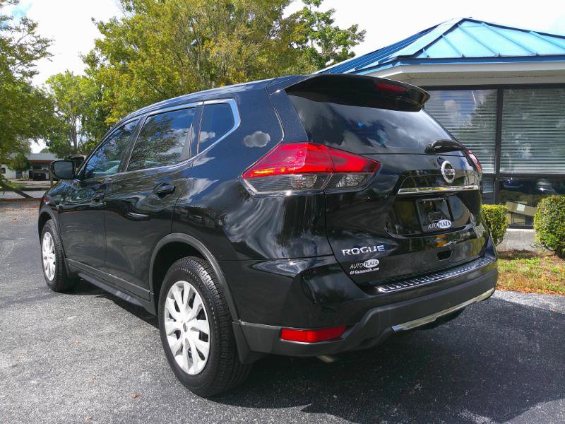 Used 2017 Nissan Rogue S image 7