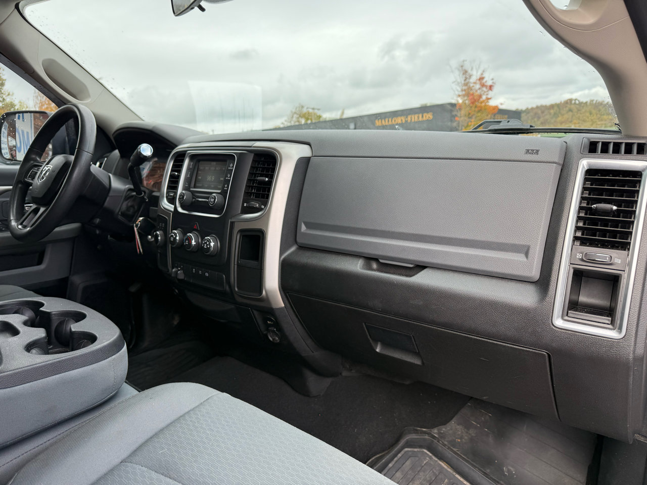 Used 2018 RAM 2500 SLT image 23
