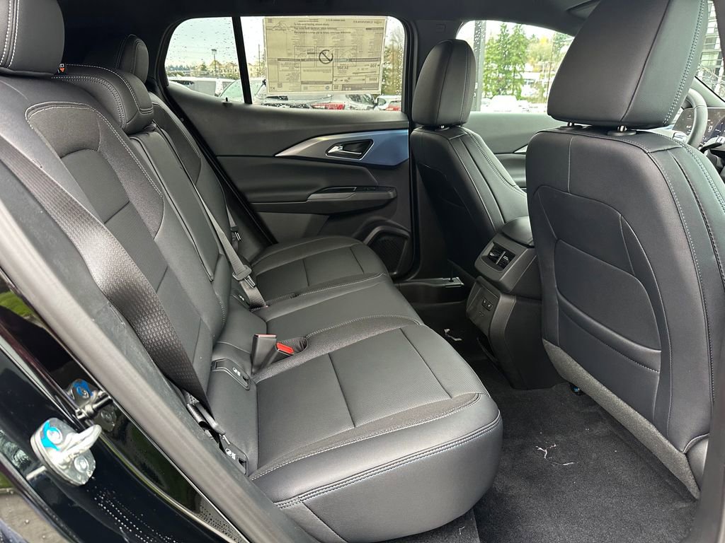 New 2026 Chevrolet Equinox EV LT image 12