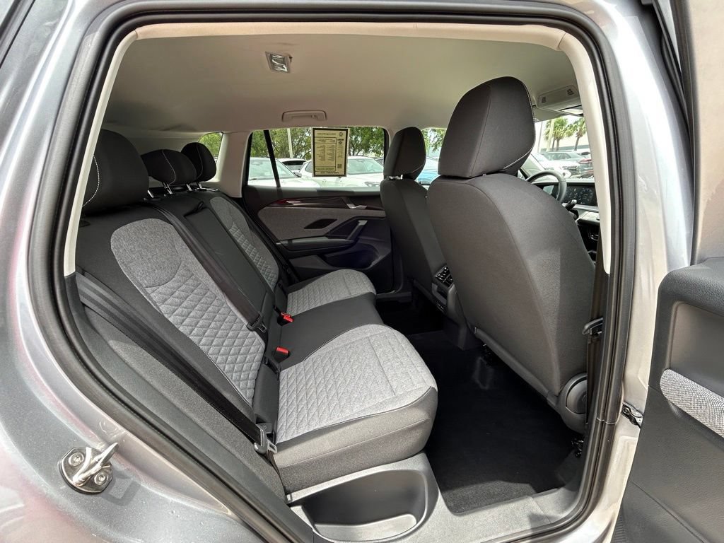 Certified 2025 Volkswagen Tiguan S FWD image 50