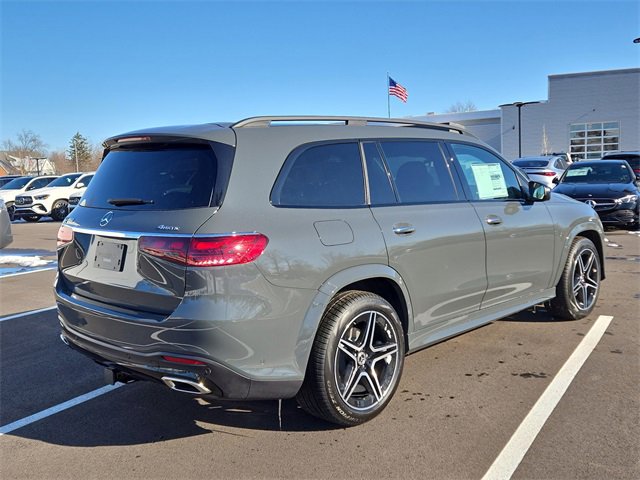 New 2026 Mercedes-Benz GLS 450 4MATIC image 3