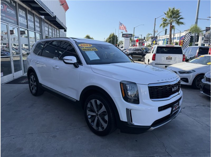 Used 2022 Kia Telluride EX w/ EX Premium Package FWD image 9