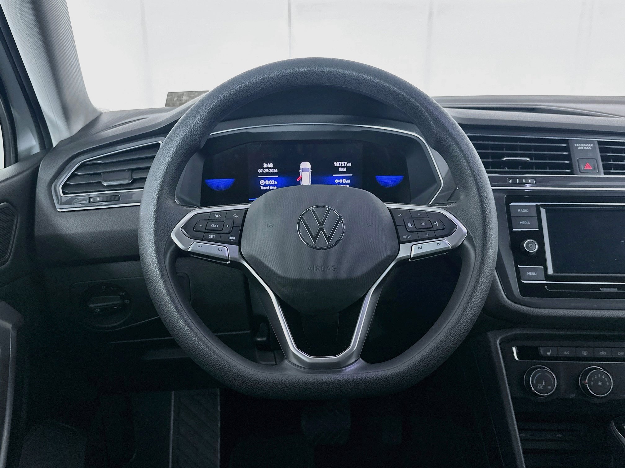 Used 2023 Volkswagen Tiguan S FWD image 17