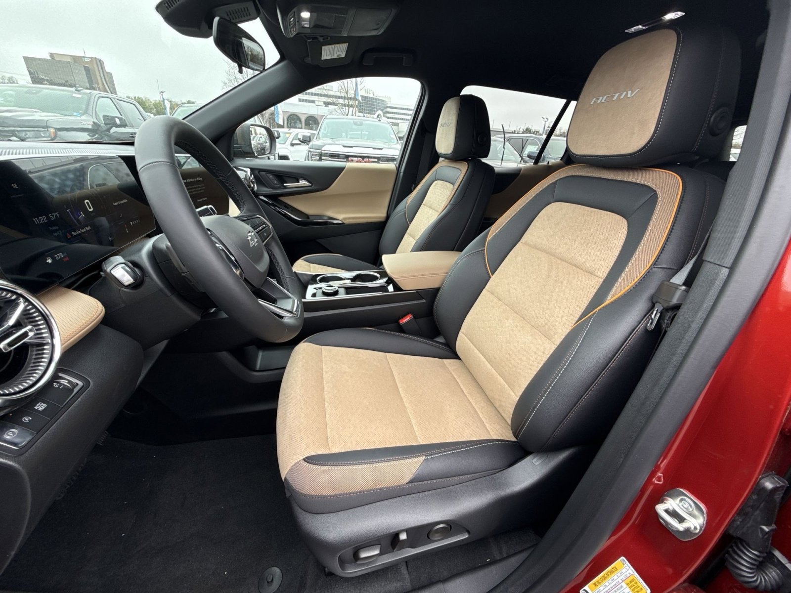 New 2026 Chevrolet Equinox ACTIV FWD image 13