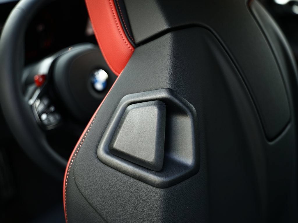 New 2026 BMW M2 w/ Lighting Package RWD image 23