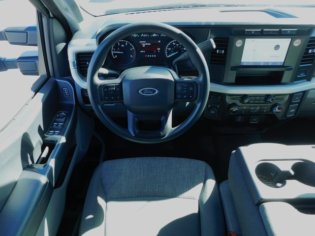 Used 2024 Ford F250 XLT image 13