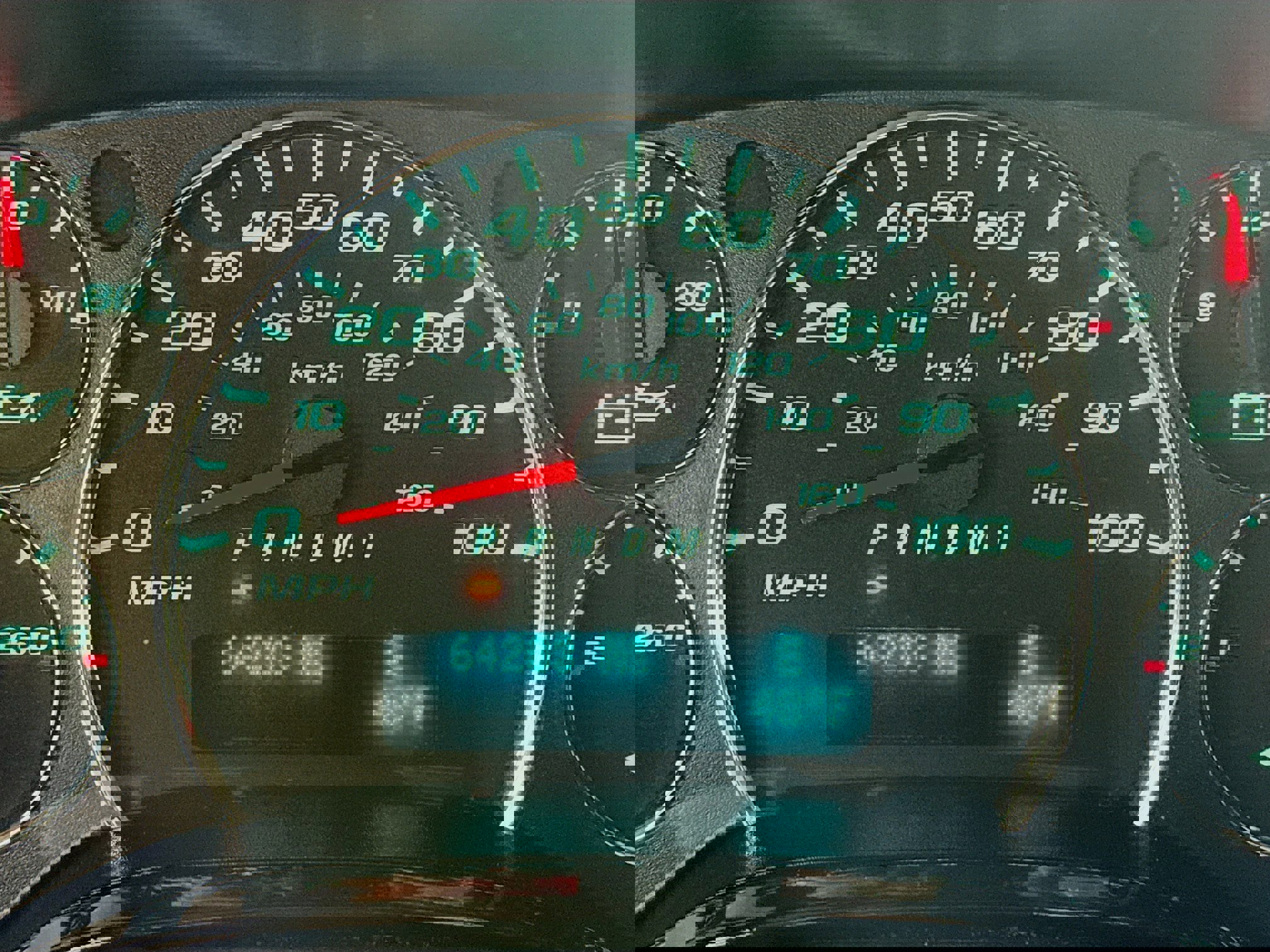 Used 2016 Chevrolet Express 2500 image 18