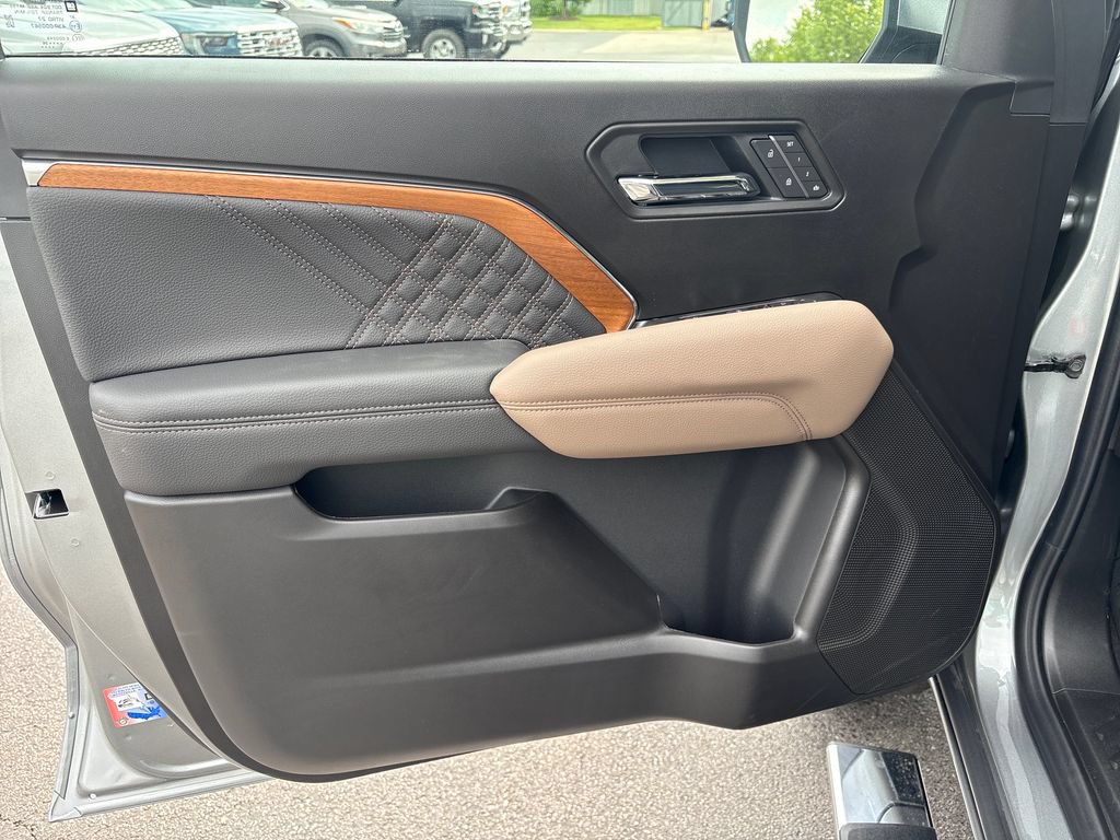 New 2026 GMC Canyon Denali AWD/4WD image 12