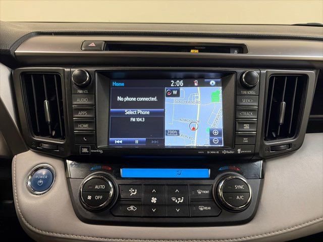 Used 2016 Toyota RAV4 Limited image 24