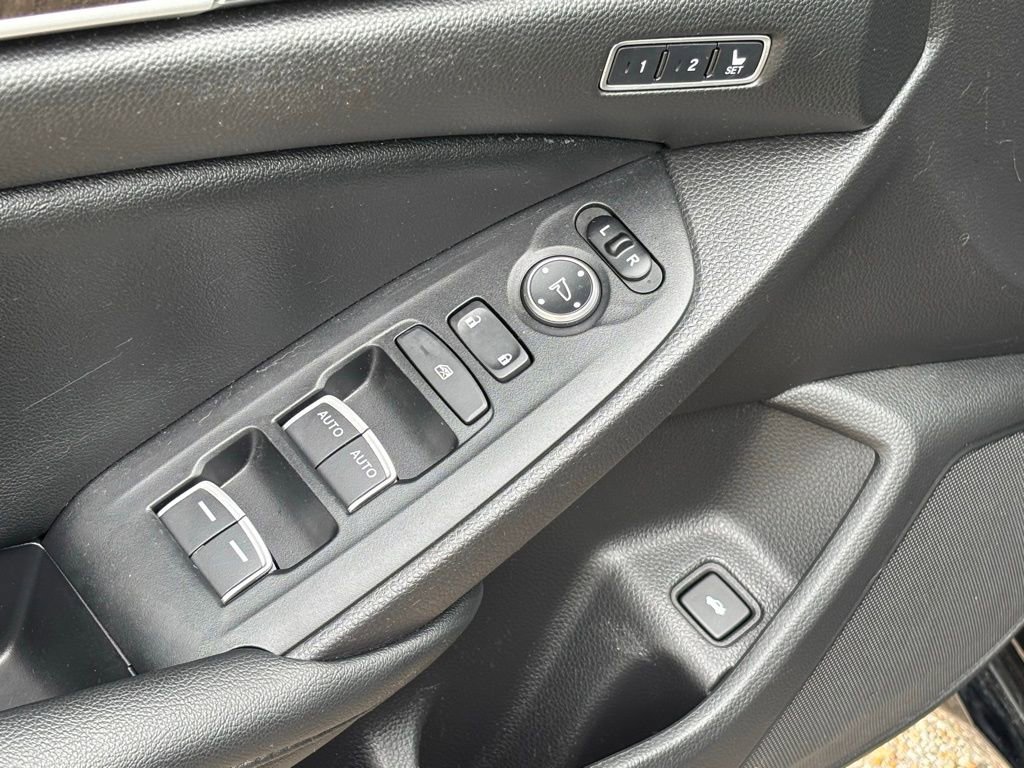 Used 2021 Honda Accord EX-L image 28