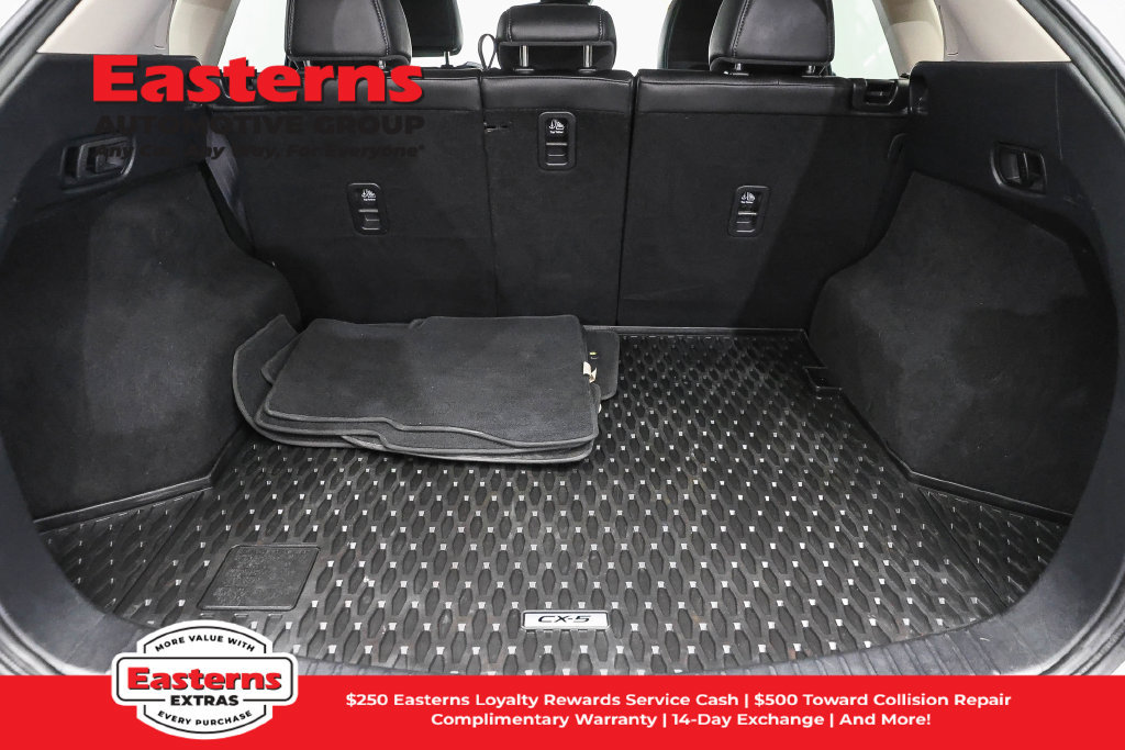 Used 2018 MAZDA CX-5 Touring w/ Preferred Equipment Package AWD/4WD image 10