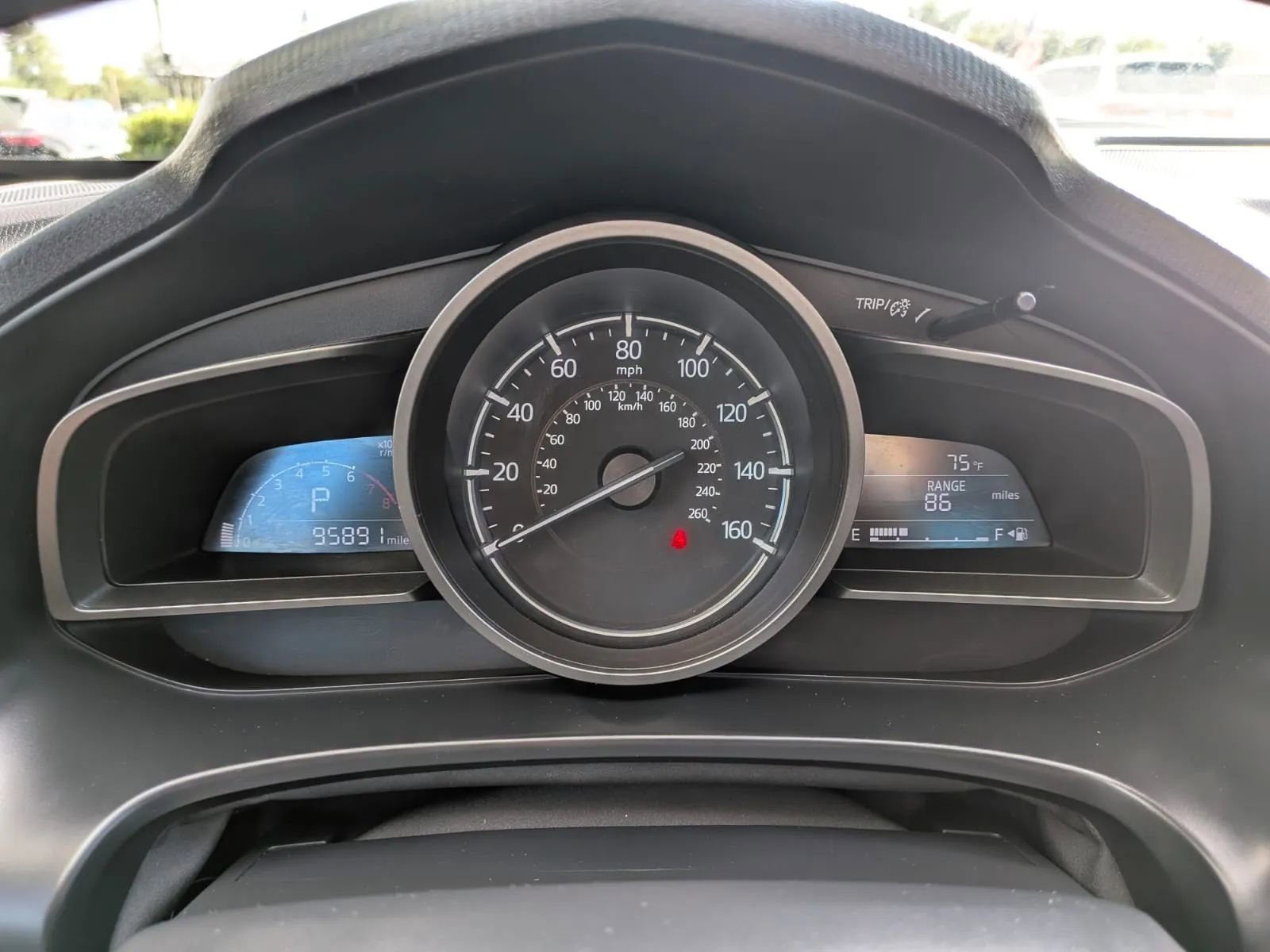 Used 2018 MAZDA MAZDA3 Touring FWD image 17