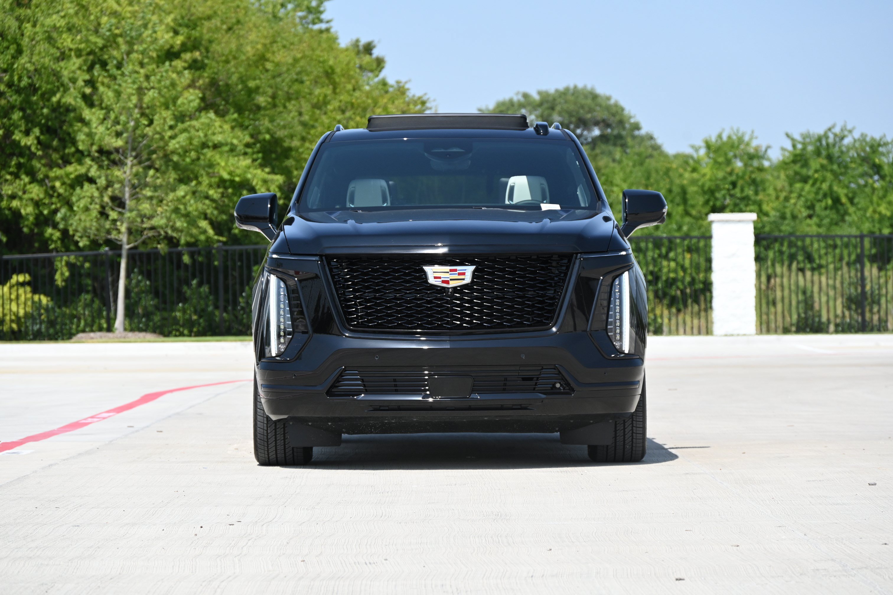 Used 2026 Cadillac Escalade Platinum Sport AWD/4WD image 3