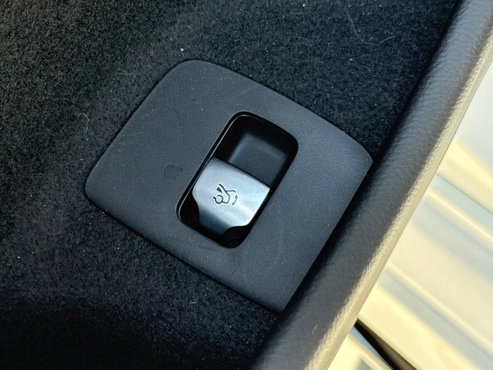 Used 2026 Mercedes-Benz E 350 Sedan image 25