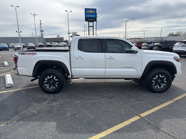 Used 2021 Toyota Tacoma TRD Off-Road AWD/4WD image 8