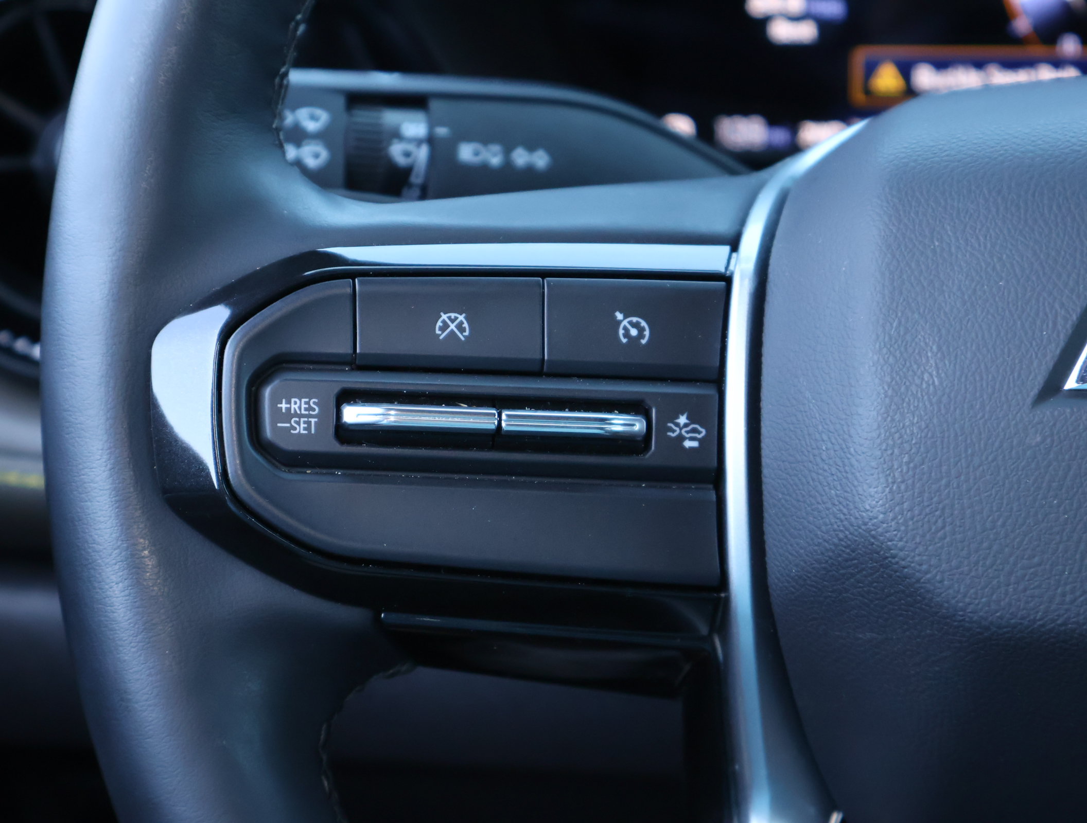 Used 2025 Chevrolet Colorado ZR2 AWD/4WD image 15