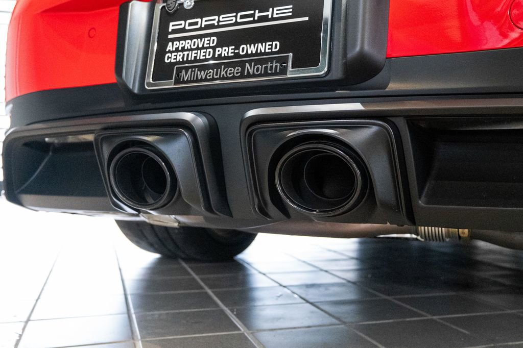 Certified 2025 Porsche 911 Carrera GTS RWD image 19