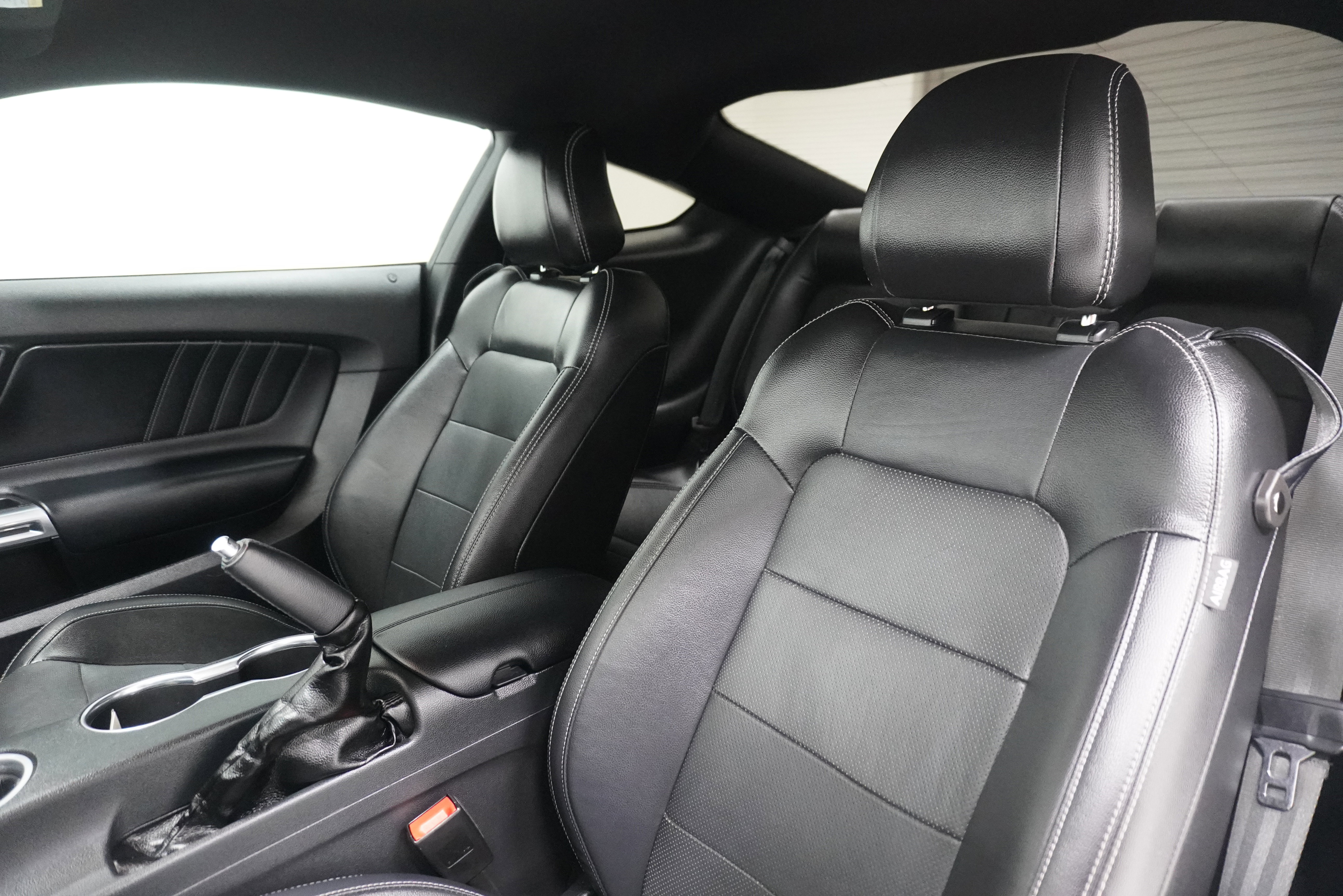 Used 2018 Ford Mustang GT Premium RWD image 12