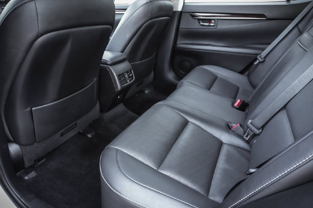 Used 2014 Lexus ES 350 w/ Premium Package FWD image 21