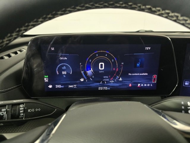 Used 2025 Chevrolet Traverse LT image 10