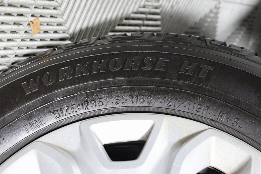 Used 2021 Ford Transit 350 XLT image 37