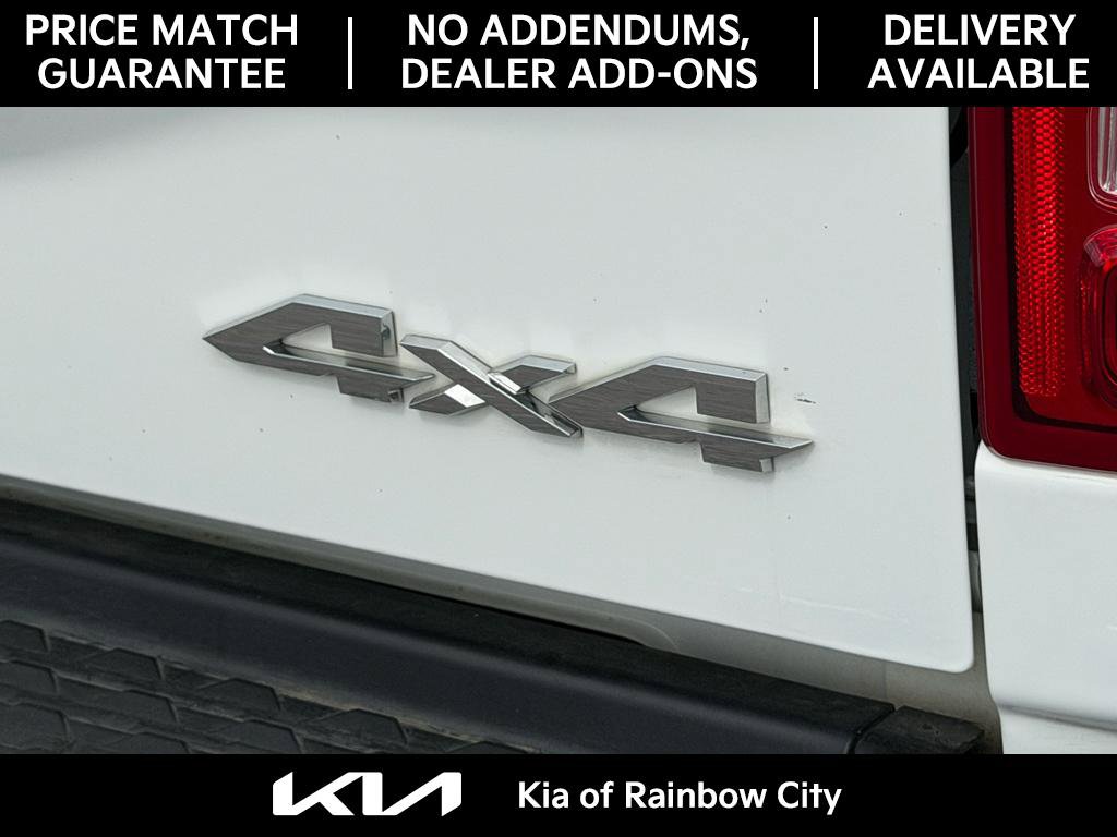 Used 2024 RAM 2500 Tradesman w/ Chrome Appearance Group image 8