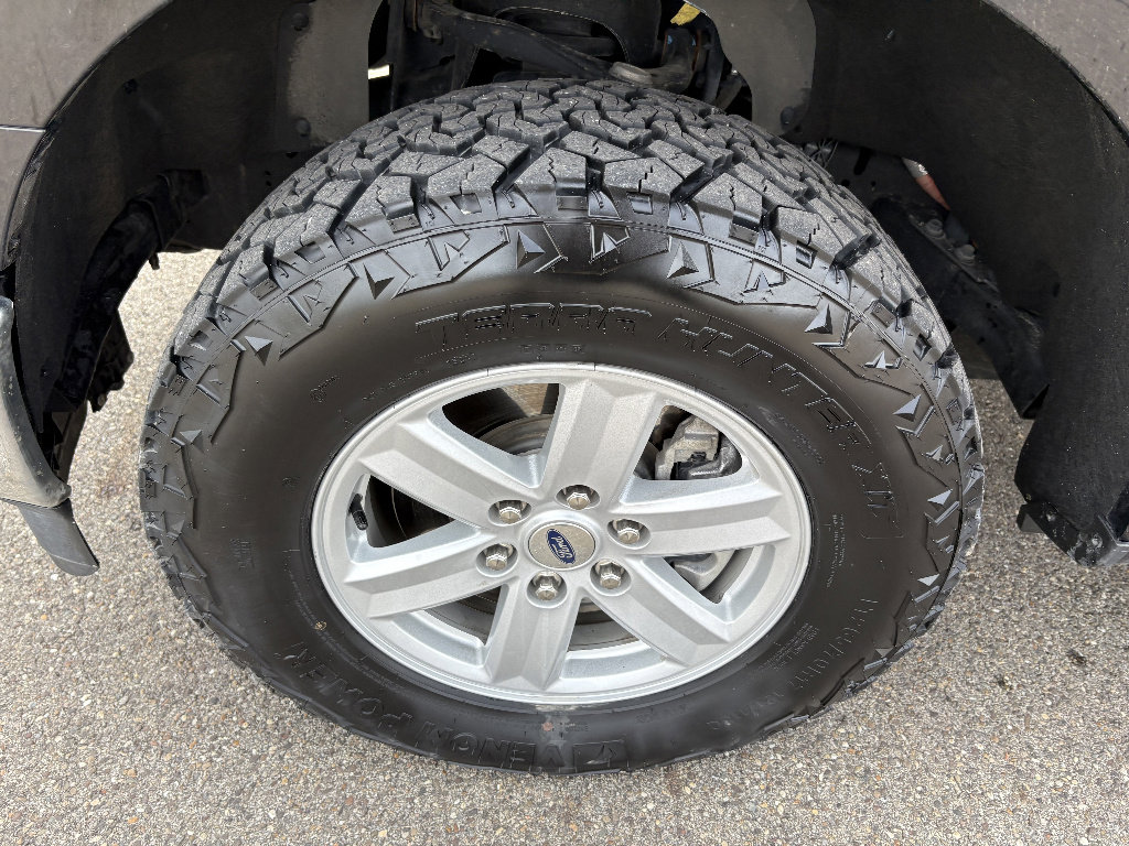 Used 2021 Ford F150 XLT AWD/4WD image 10