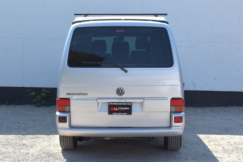 Used 2002 Volkswagen Eurovan MV FWD image 4