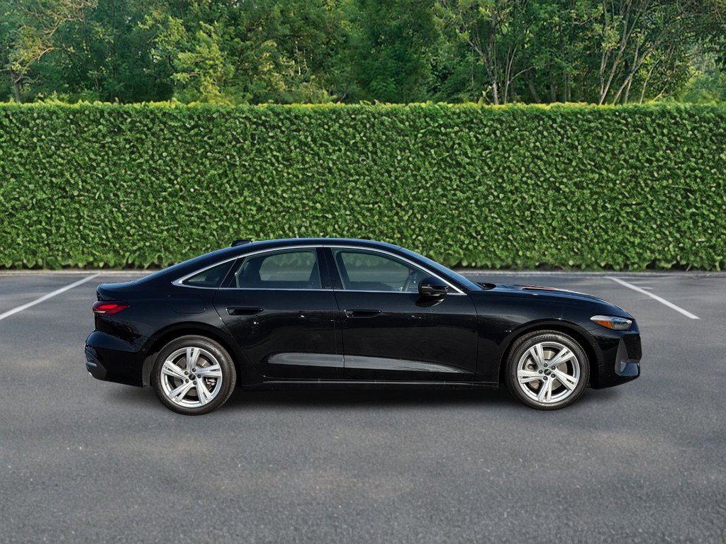 Used 2025 Audi A5 2.0T Premium w/ Convenience Package image 2