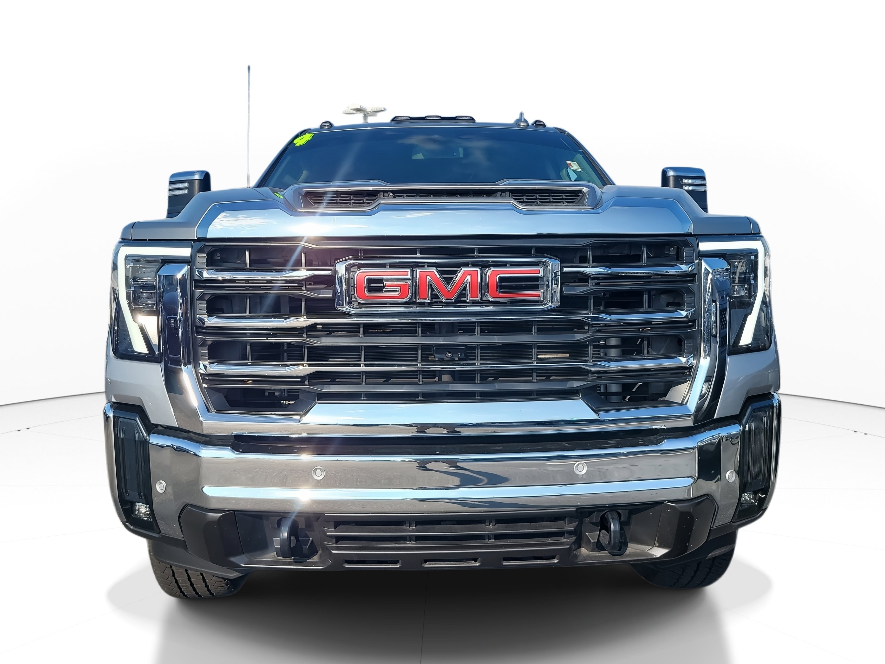 Used 2024 GMC Sierra 2500 SLT w/ SLT Premium Package image 2