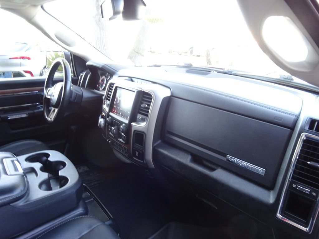 Used 2019 RAM 1500 Laramie w/ Convenience Group RWD image 16